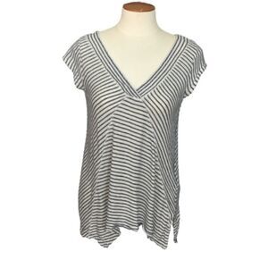 Anthropologie Meadow Rue Shark Hem Top Size XS